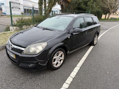 Usado Opel Astra Cosmo 90 HP (66 kW) 2006 Sedan