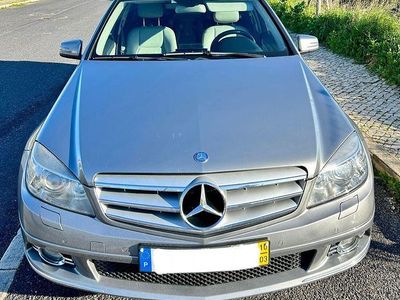 Usado 2010 Mercedes C250 Sedan | € 13.000