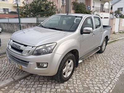 Cinza Usado 2016 Isuzu D-Max SUV | € 22.900
