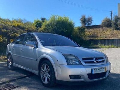 usado Opel Vectra GTS 1.9 CDTi 150cv