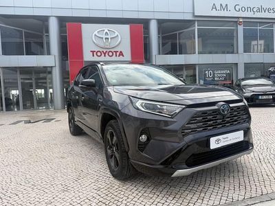 Cinza (pintura metalizada) Usado 2020 Toyota RAV4 Lounge SUV | € 36.750