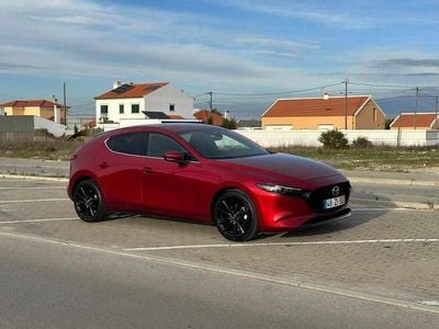 Usado Mazda 3 179 HP (131 kW) 2019 Vermelho Citadino