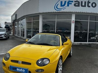 Amarelo Usado 2001 MG F Trophy Cabrios | € 13.950