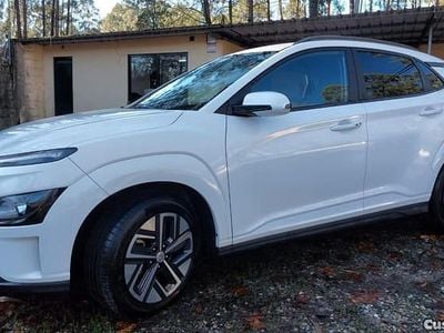Branco Usado 2022 Hyundai Kauai Premium SUV | € 17.490 (Bom preço)