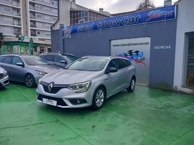 Cinzento Usado 2020 Renault Mégane IV Carrinha | € 13.990 (Preço justo)