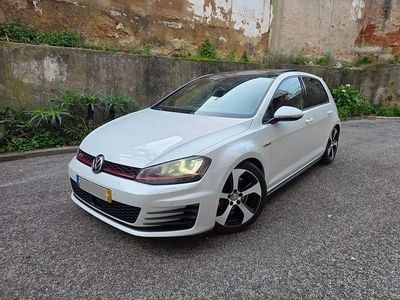 Usado VW Golf VII GTI 230 HP (169 kW) 2014 Sedan