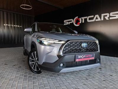 Cinza Usado 2024 Toyota Corolla Cross Luxury SUV | € 39.990