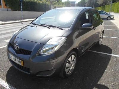 usado Toyota Yaris 1.0 VVT-i AC Manual