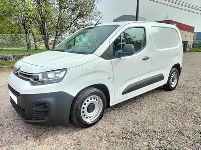 Branco Usado 2020 Citroën Berlingo Monovolume | € 15.500 (Preço justo)