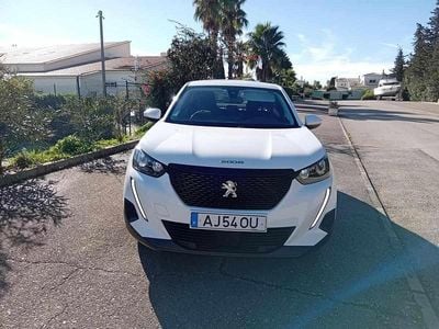 Usado Peugeot 2008 110 HP (80 kW) 2021 Branco SUV