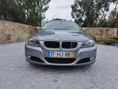 Usado 2009 BMW 320 Sedan | € 13.000 (Caro)