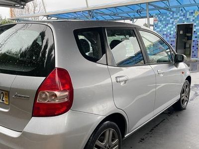 usado Honda Jazz 1.2 consumos de 5,9l/100km