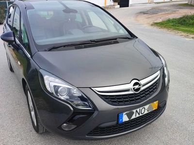 usado Opel Zafira Tourer 2013 de 7 lugares