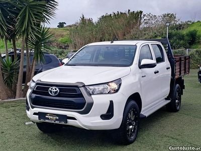 Branco Usado 2024 Toyota HiLux Pickup | € 43.499 (Preço elevado)