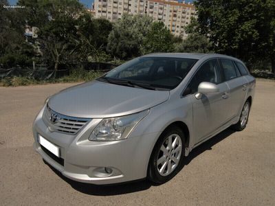 usado Toyota Avensis SW 2.0 D4D 126cv GPS