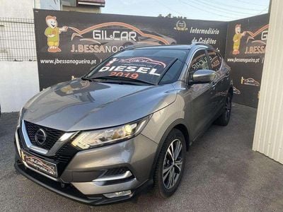 Cinzento Usado 2019 Nissan Qashqai SUV | € 19.990 (Preço justo)