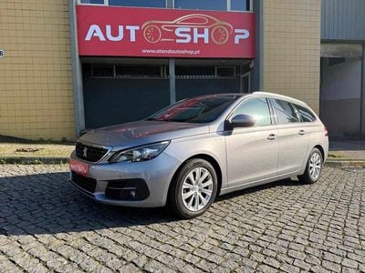 Usado Peugeot 308 SW 102 HP (75 kW) 2020 Cinzento Carrinha