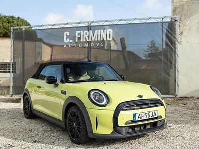 Usado Mini Cooper Cabriolet 136 HP (100 kW) 2021 Amarelo Cabrios