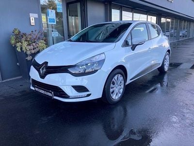 Branco Usado 2016 Renault Clio IV | € 8.990 (Bom preço)