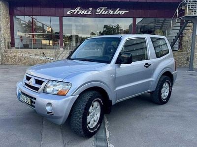 Usado Mitsubishi Pajero 165 HP (121 kW) 2005 Cinzento SUV