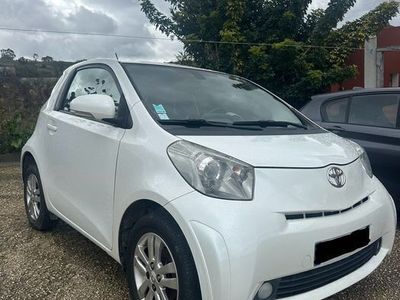 Toyota iQ