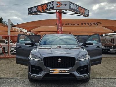 Usado Jaguar F-Pace R-Sport 180 HP (132 kW) 2018 Cinza SUV