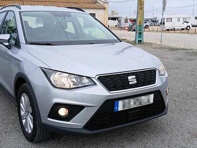 Cinzento Usado 2019 Seat Arona SUV | € 14.990 (Preço justo)
