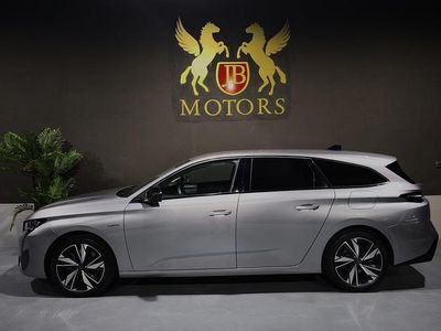 Cinza Usado 2023 Peugeot 308 Active Carrinha | € 24.900 (Preço justo)