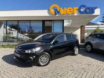 Usado Kia Rio Urban 84 HP (61 kW) 2023 Preto