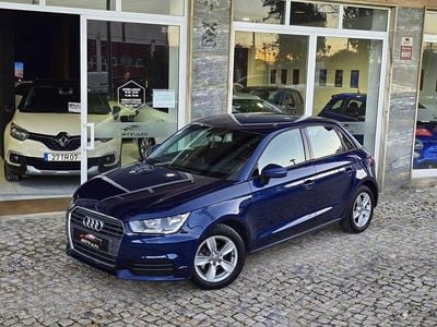 Usado Audi A1 90 HP (66 kW) 2016 Azul Citadino