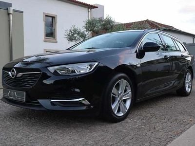 Usado Opel Insignia 110 HP (80 kW) 2017 Preto Carrinha