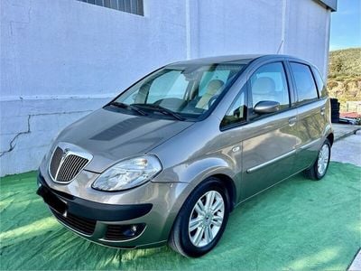 Usado 2005 Lancia Musa Monovolume | € 4.100