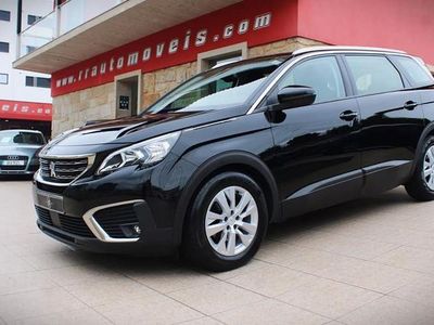 Preto Usado 2019 Peugeot 5008 Active Monovolume | € 16.990 (Preço justo)