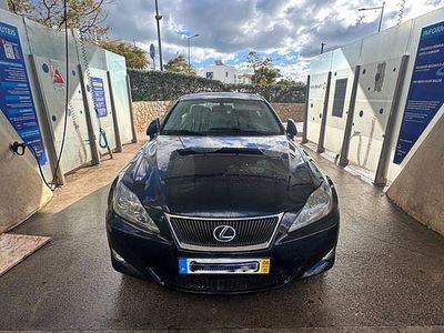 Usado 2006 Lexus IS220d Luxury Line Sedan | € 8.500