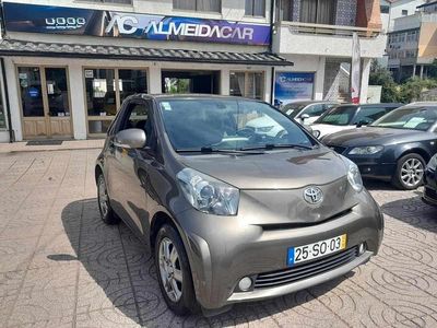 Toyota iQ