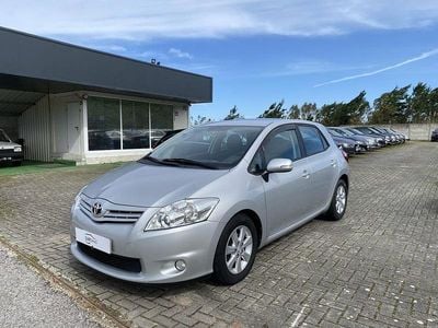 Usado Toyota Auris 90 HP (66 kW) 2011 Citadino