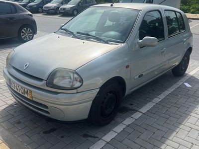 Renault Clio II