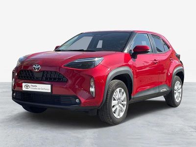 Vermelho (pintura metalizada especial) Usado 2024 Toyota Yaris Comfort | € 26.750