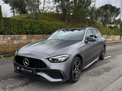 Usado Mercedes C300 AMG line 313 HP (230 kW) 2022 Cinza Carrinha