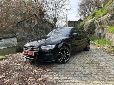 Preto Usado 2018 Audi A3 | € 14.999 (Preço justo)