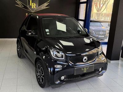 Usado Smart ForTwo Cabrio Prime 90 HP (66 kW) 2018 Preto Cabrios