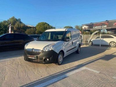 Branco Usado 2015 Opel Combo Monovolume | € 15.900