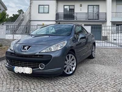 Usado 2008 Peugeot 207 CC Cabrios | € 5.600 (Preço justo)