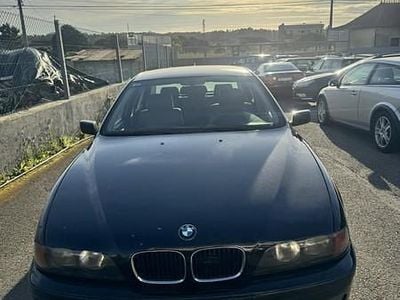 Preto Usado 1996 BMW 525 Sedan | € 2.250