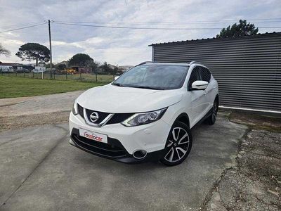 Usado Nissan Qashqai Tekna 110 HP (80 kW) 2017 Branco SUV