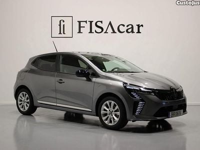 Usado Renault Clio V Evolution 100 HP (73 kW) 2025 Cinza Citadino