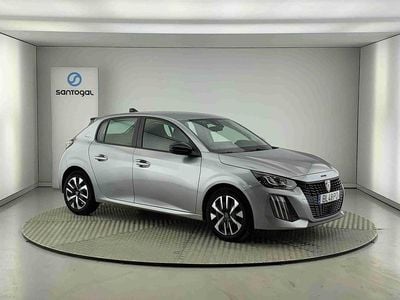 Cinzento Usado 2024 Peugeot 208 Active Citadino | € 17.490 (Preço justo)