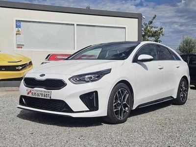 Usado Kia ProCeed GT-Line 120 HP (88 kW) 2020 Branco Citadino