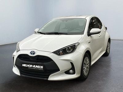 Usado Toyota Yaris Hybrid 116 HP (85 kW) 2021 Branco