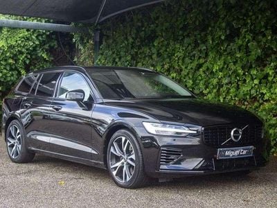 Preto Usado 2021 Volvo V60 R-Design Carrinha | € 33.900 (Preço elevado)